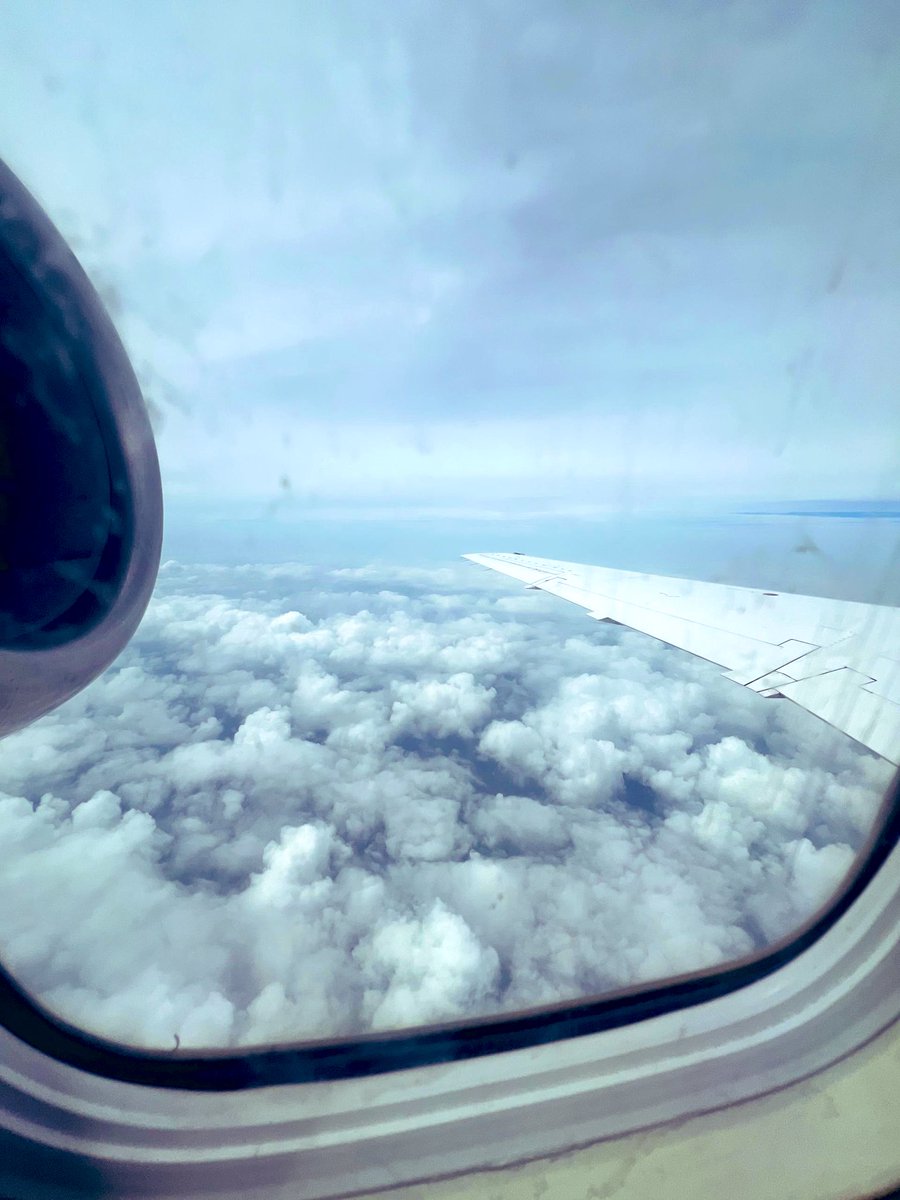 redchampagnebox's tweet image. Back on Kaduna, Cruising over Plateau and finely facing Eko.