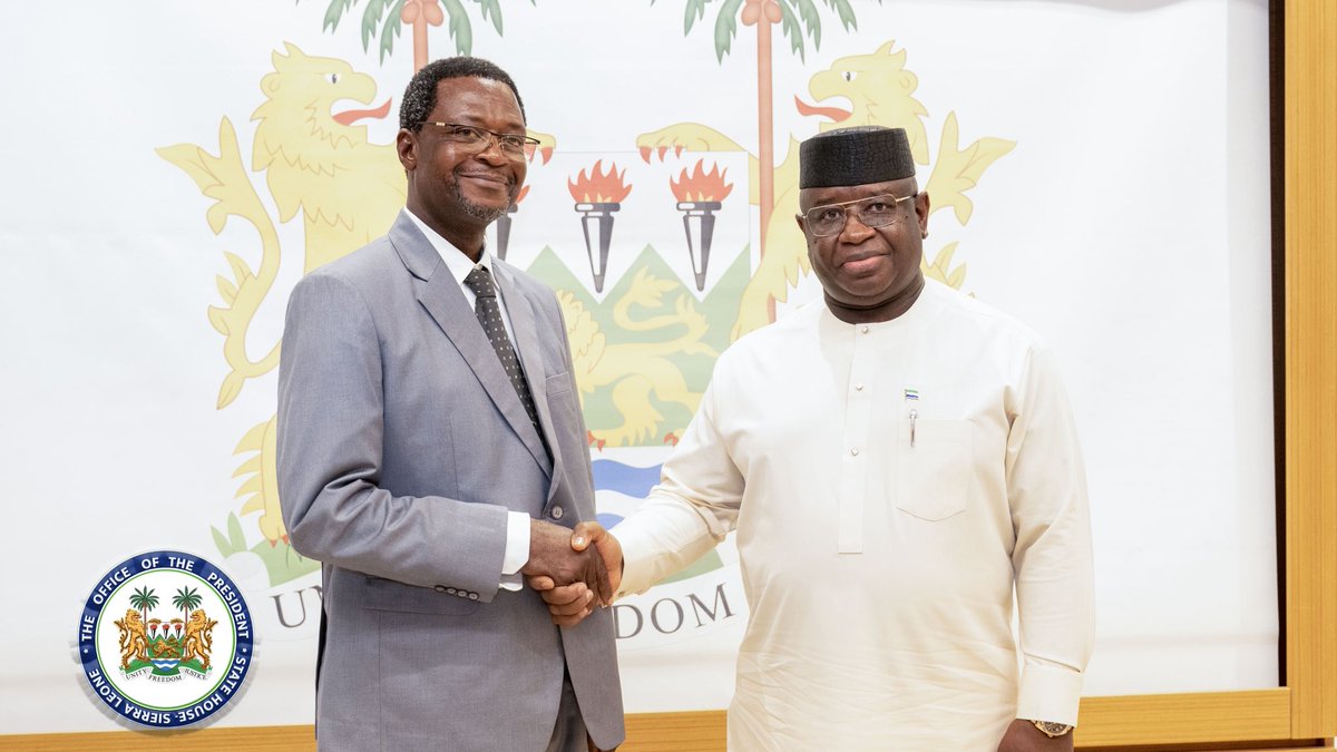 julius_maadabio's tweet image. The Deputy Minister of Communication, Technology, and Innovation, Paul Hinga Tucker, along with the Deputy Minister of Internal Affairs, David Fortune, have officially taken their oaths of office.
I look forward to supporting you both as you leverage your experience to advance…
