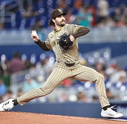 Tyler Milliken (@tylermilliken_) on Twitter photo The Padres made an offer to the Red Sox for Jarren Duran involving Dylan Cease, per <a href="/Sean_McAdam/">Sean McAdam</a>.
The package also included catching prospect Ethan Salas and another prospect (not shortstop Leo de Vries).
The Red Sox quickly rejected it. The Padres made an offer to the Red Sox for Jarren Duran involving Dylan Cease, per <a href="/Sean_McAdam/">Sean McAdam</a>.
The package also included catching prospect Ethan Salas and another prospect (not shortstop Leo de Vries).
The Red Sox quickly rejected it.