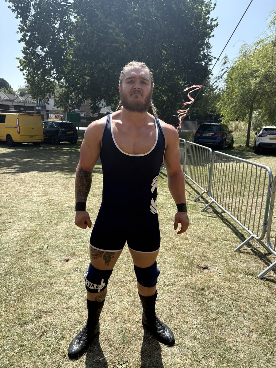 CurtAtlas's tweet image. GLASTONBARRY
Fun times at @Glaston_BARRY this afternoon with @NewWaveWrestli1
📸 - @NewWaveWrestli1 @Glaston_BARRY
#professionalwrestling #NWW #newwave #newwavewrestling #glastonbarry