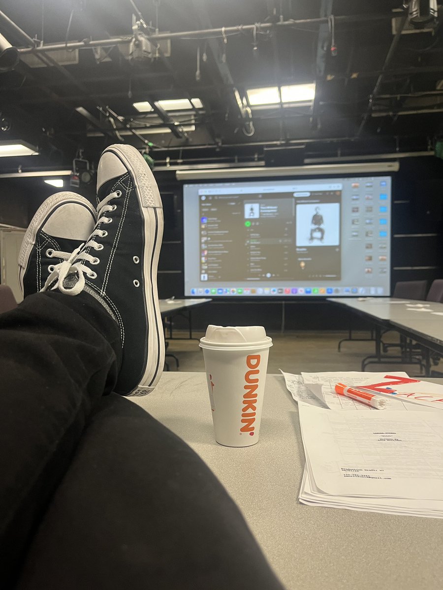 ZackMorrison18's tweet image. Last day of my summer filmmaking intensive at Rutgers. I’m so proud of these students. We’re screening their films for an audience today. 🎬
Screenwriting intensive starts next week ✏️