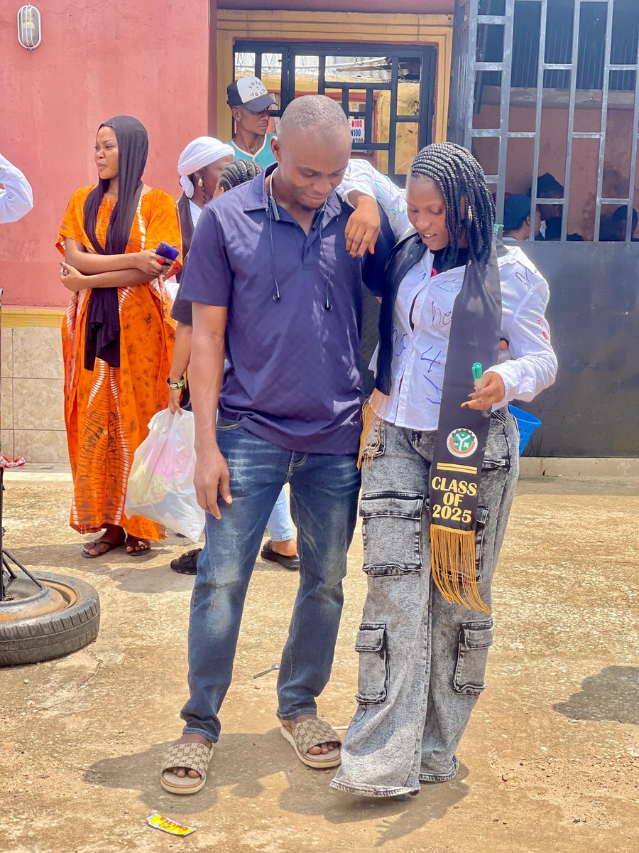 ojimsmart's tweet photo. My ife , my baby and my queen  I want to congratulate you for this mile stone well achieved , I pray as you go into the labour market may you  experience favor in all you do . Once again congratulations my love. https://t.co/a5qVZ1nyMg
