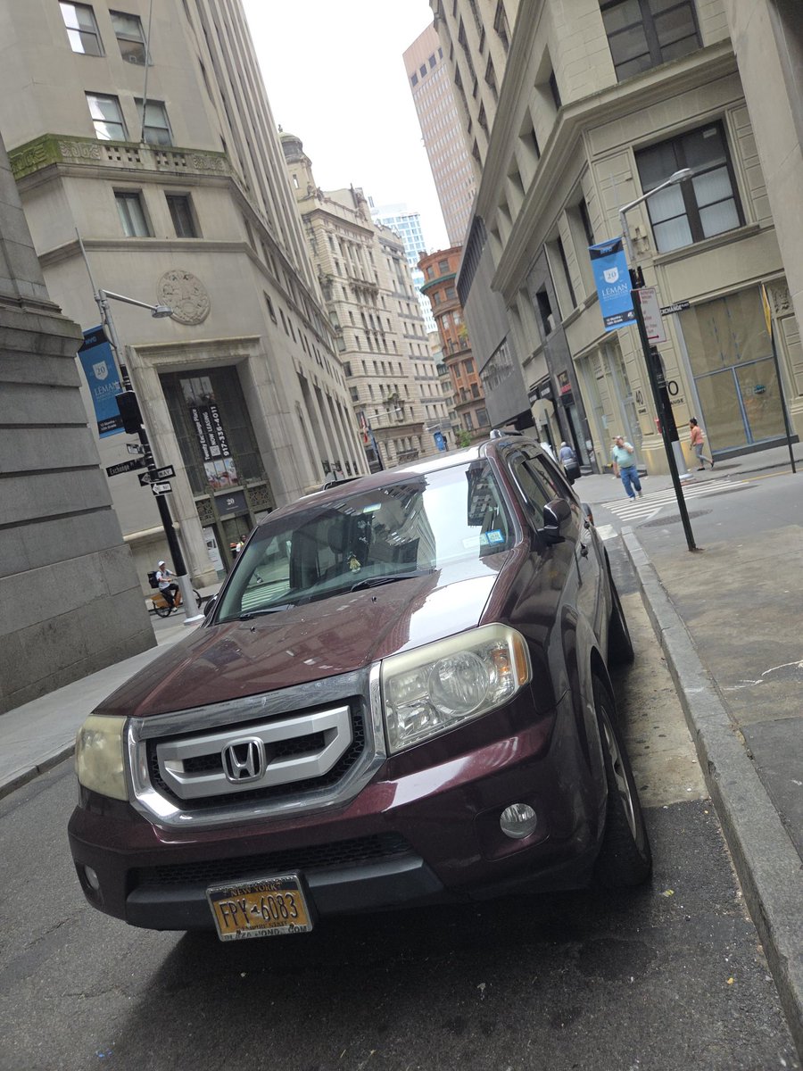placardabuse's tweet image. This @NYCSanitation placard is not valid for on-street use.
That fact is prominently written right across the top of the placard.
That's why the #PlacardPerp hid that part.
You can still read "OFF-STREET PARKING ID" in a second location, though.
#PlacardCorruption
