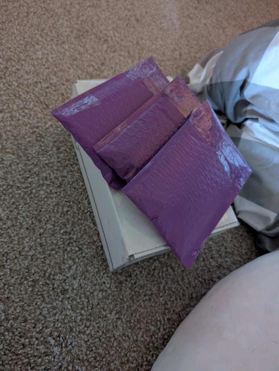 mybirbsnest's tweet image. About to be a package fairy for moots