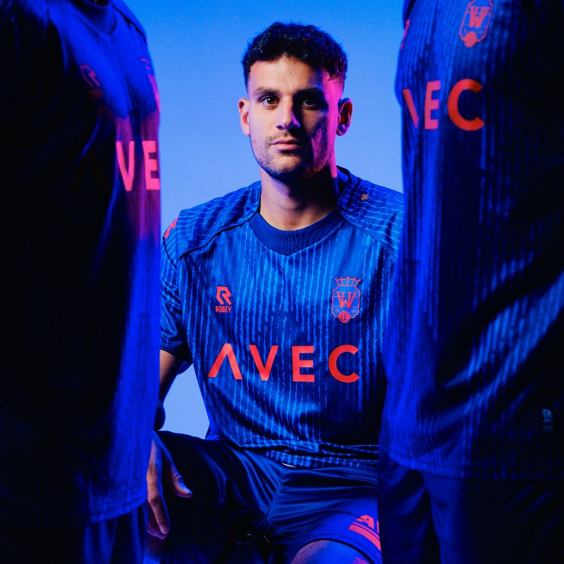 WillemII's tweet image. This kit = ... 👇