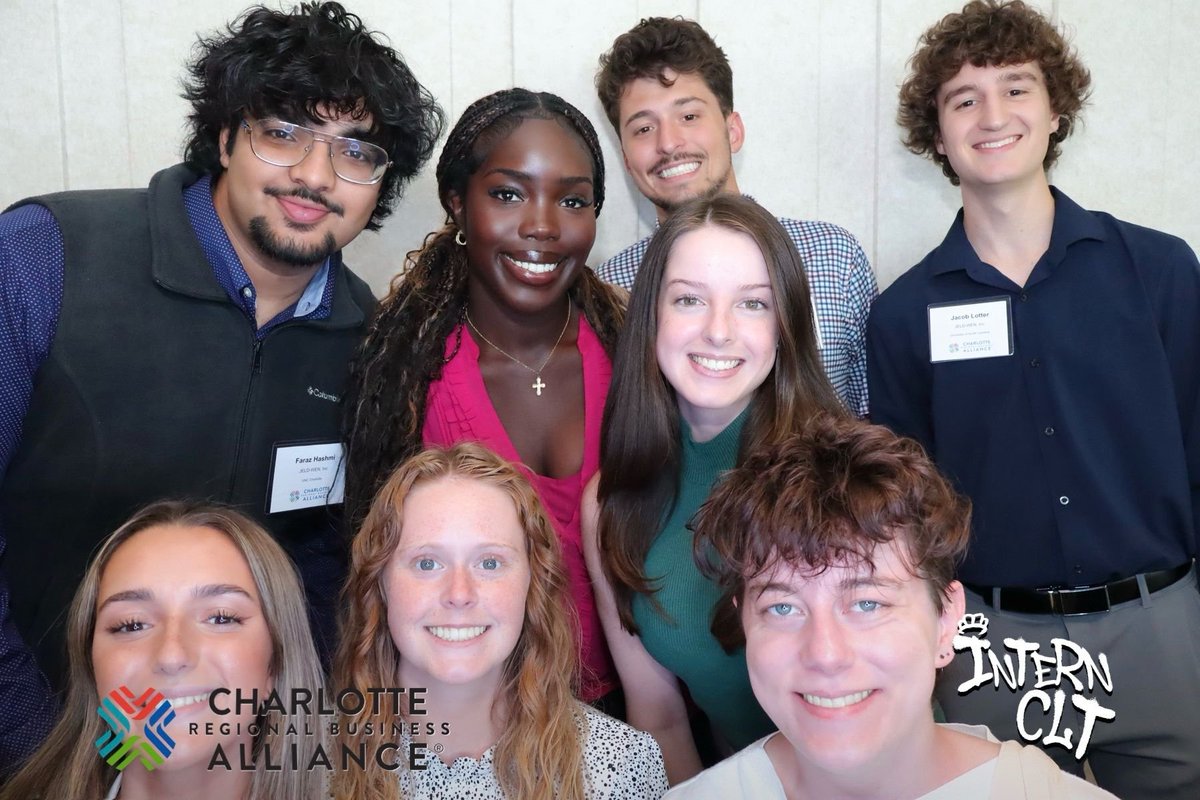 JELDWEN's tweet image. Our interns had a fantastic time participating in this year’s Intern CLT program, hosted by @clt_alliance
Alongside 145 interns from 32 companies, they explored Charlotte’s vibrant neighborhoods, built meaningful connections, and gained valuable career insights.