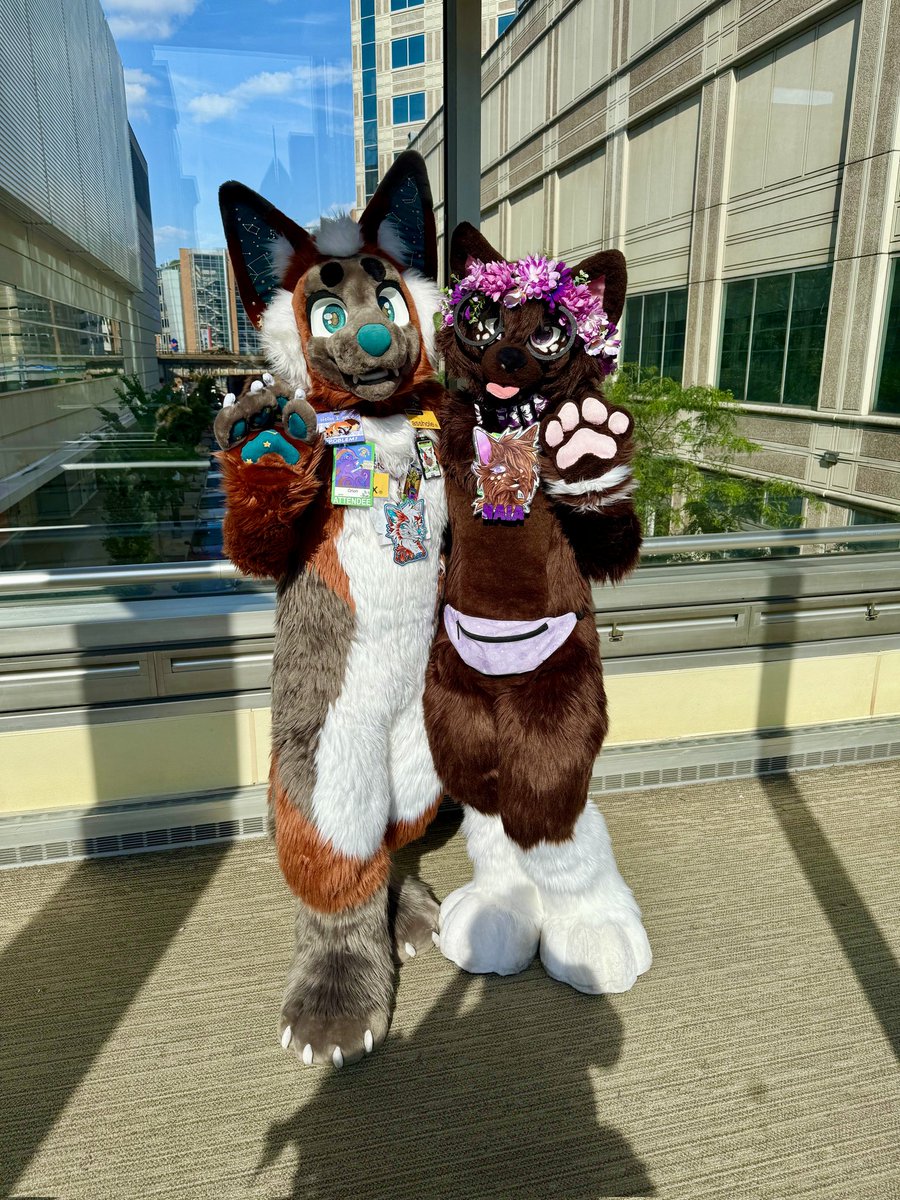 Orion ππ¦ π FE (@orionthefox) on Twitter photo π So close that I can taste love π«Ά
Happy #FursuitFriday fluffs!
π± - <a href="/Mariannefo15/">Mariannefo π FE dealer, AC</a>
π· - <a href="/lynx_flynn/">Flynn π GenCon β© MP</a> π So close that I can taste love π«Ά
Happy #FursuitFriday fluffs!
π± - <a href="/Mariannefo15/">Mariannefo π FE dealer, AC</a>
π· - <a href="/lynx_flynn/">Flynn π GenCon β© MP</a>