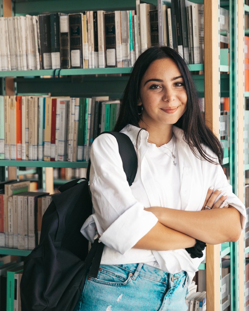 BrainWiseMedia's tweet image. Loneliness isn’t just for older adults—college students are among the most at risk. According to research by Dr. Anna Finley, young adults—particularly college students—experience some of the highest spikes in loneliness. 

Read more on BrainWise:
brainwisemedia.com/how-to-stop-th…