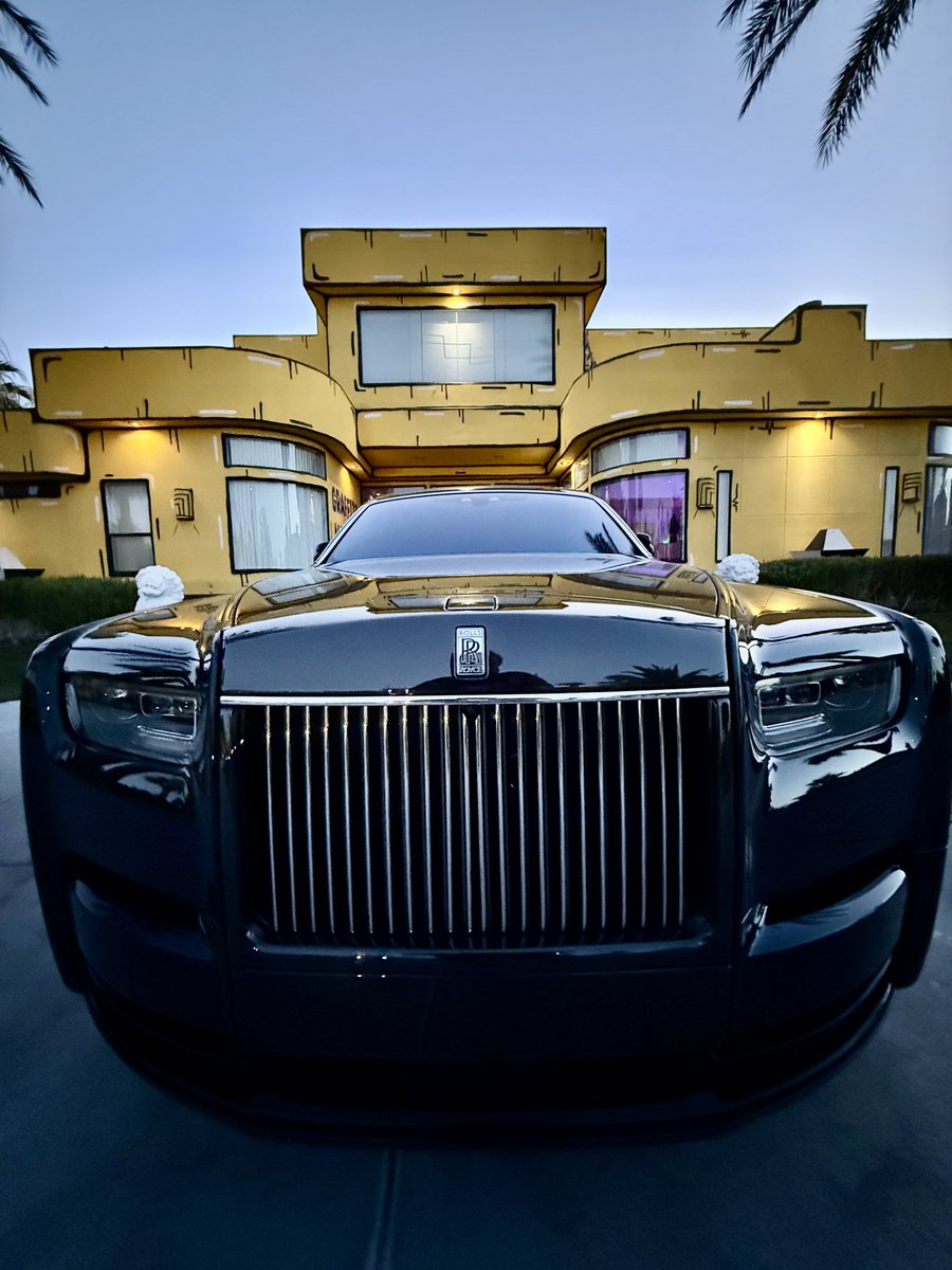 IZADI's tweet image. Gm gm // lock it in ☕️