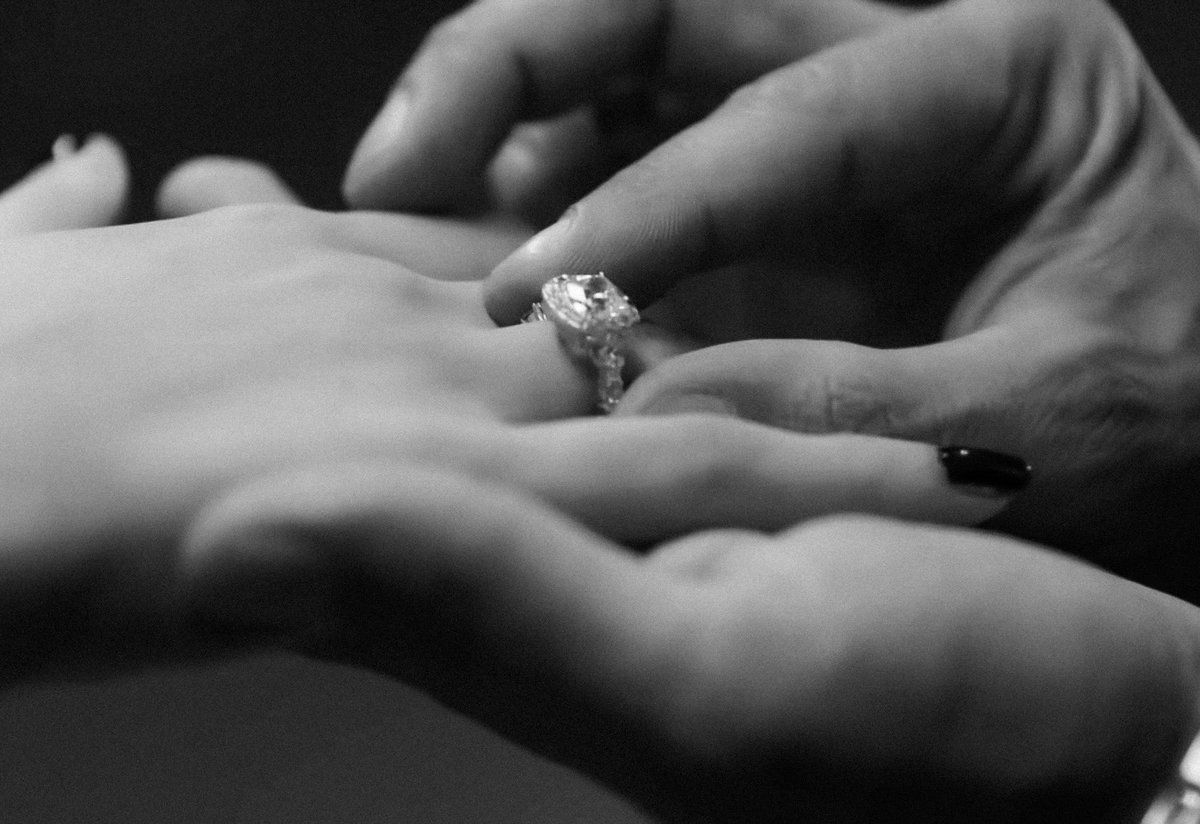 samrin_s's tweet image. 🖤🤧

#çiftkişilikoda