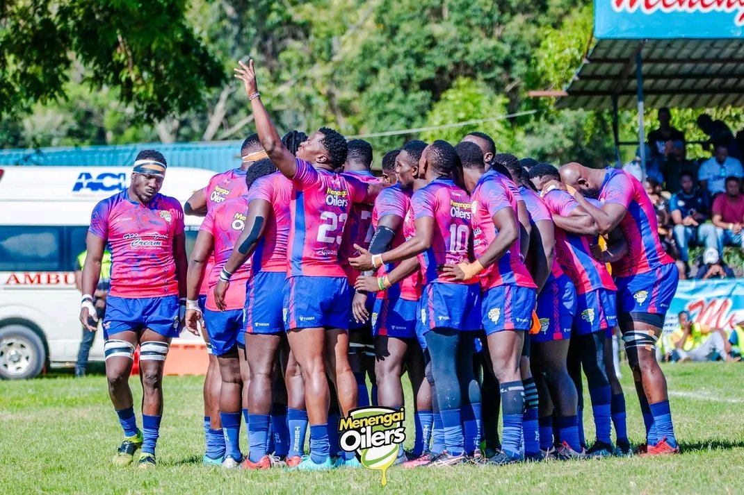 two5fourKE's tweet image. 2022 National Sevens Circuit Menengai Oilers are coming in hot for the season's Driftwood 7s this weekend.
Coach Geoff Ominde: “𝑻𝒉𝒆 𝒃𝒐𝒚𝒔 𝒂𝒓𝒆 𝒔𝒉𝒂𝒓𝒑, 𝒉𝒖𝒏𝒈𝒓𝒚 & 𝒑𝒖𝒔𝒉𝒊𝒏𝒈 𝒆𝒂𝒄𝒉 𝒐𝒕𝒉𝒆𝒓 𝒅𝒂𝒊𝒍𝒚.”
Full story two5fourrugby.com/oilers-fire-wa…