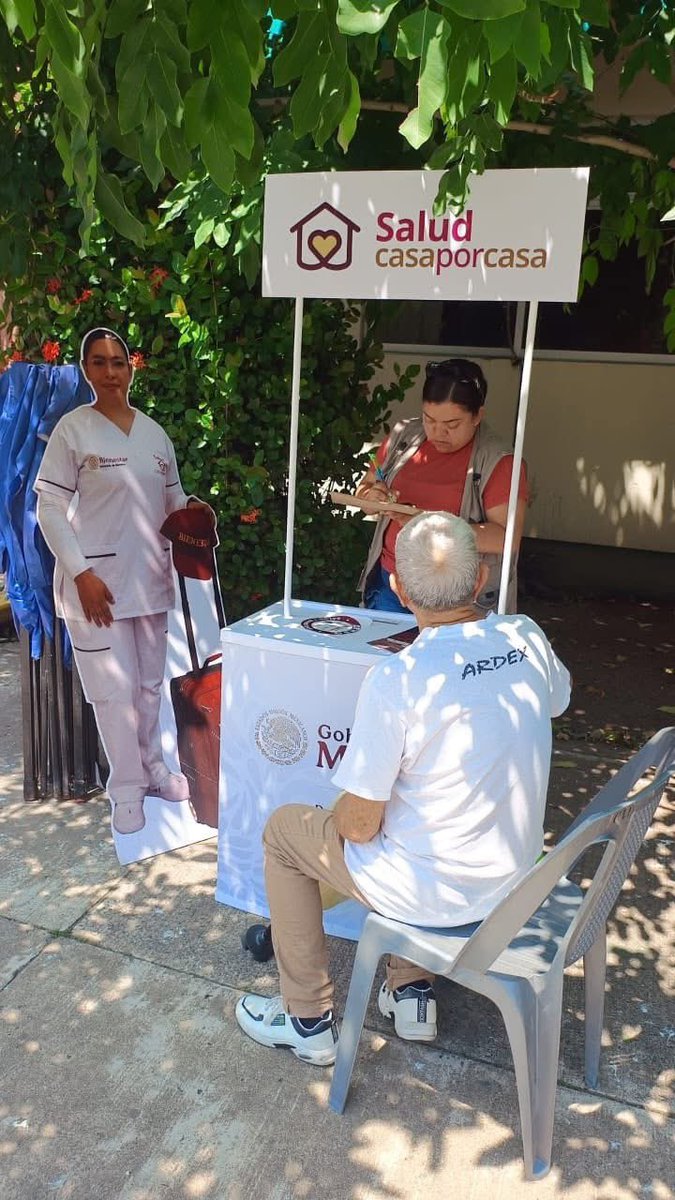 ¡Buenos dias!🌞
La labor que hace un Servidor de la Nación, es bastante hermosa, con la oportunidad de servirle al pueblo no cualquiera, a veces resulta cansado, pero las sonrisas y generosidad del pueblo es la mejor paga.
Muchas gracias compañer@s facebook.com/share/19UkAWyL…