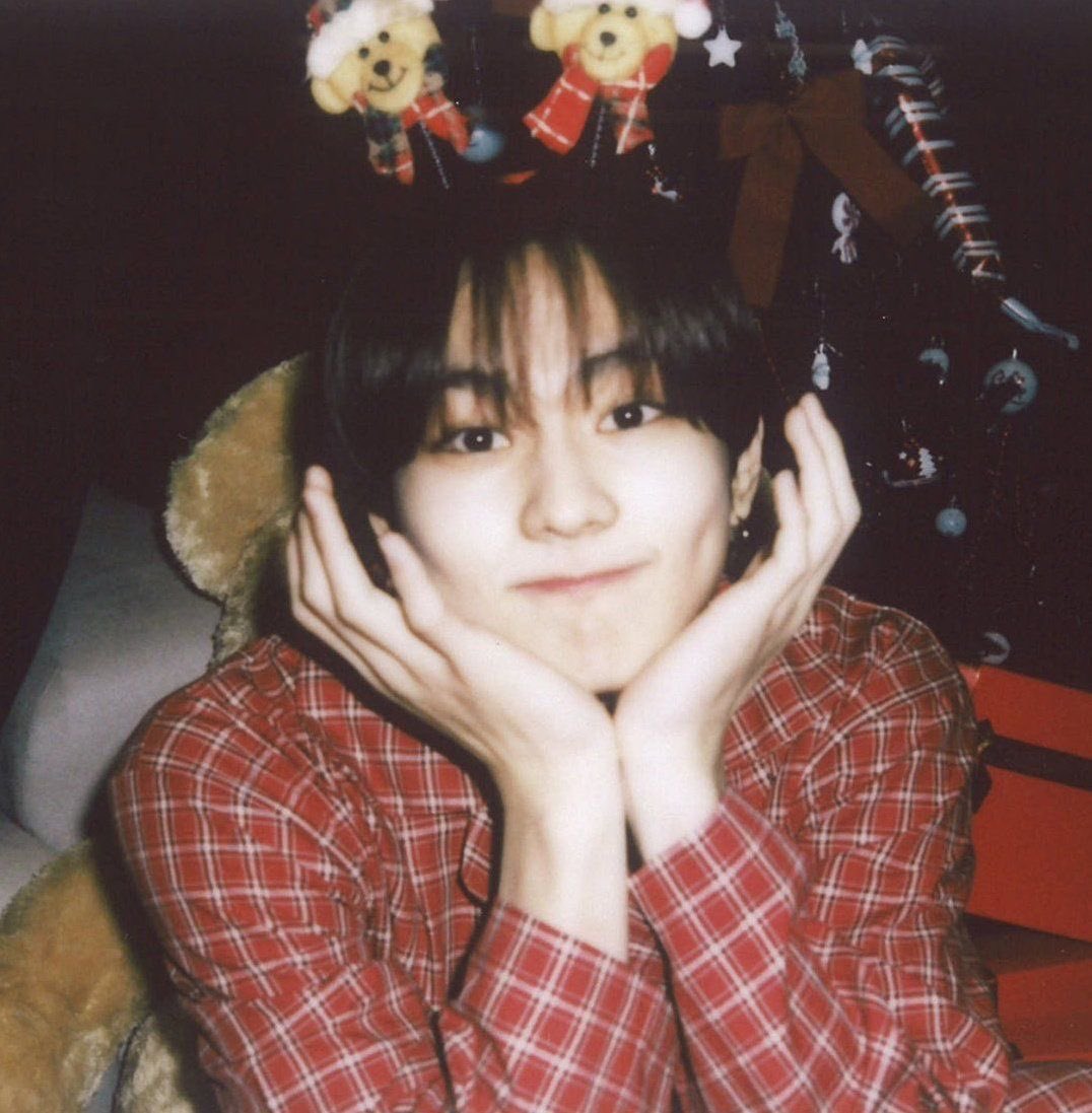 biancaalely's tweet image. ⸻ busco mutis 𓄹𓈒*~
( #stantwt / #kpoptwt )
⋆ִֶָ𓂃 ࣪˖ ִֶָ txt, enhypen, skz, p1harmony, ateez, cye, others…
busco más mutissss, interactuo mucho y acepto cualquier fandomm🫶🏻
✦ ݃ 𓏲 ʾ˓ ♡ +rt = mutis 𖡼 ָ࣪ ˖