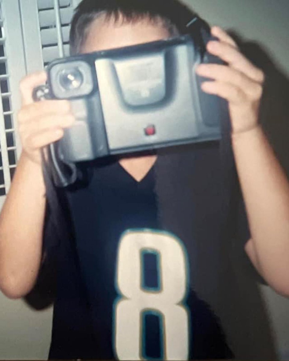 NoahxThomas's tweet photo. Back where I belong 🏠🐆

Beyond excited to announce that I am now working as a social media coordinator for the hometown team. I’m excited to make you all proud. 
Thank you for helping make a Jags fan’s dreams come true. 

#DUUUVAL https://t.co/nwSCvax9LX