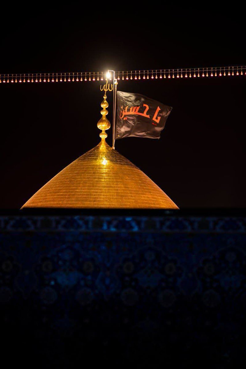 myrsyn402720104's tweet image. تو پادشاهی و من مستمند دربارم
مگر تو رحم کنی بر دو چشم خونبارم
مرا اگر به جهنم بیفکنی ای دوست
هنوز نعره برآرم که دوستت دارم
صلی_الله_علیک_یا_اباعبدالله
#حب_الحسین_یجمعنا
#ملت_سرافراز