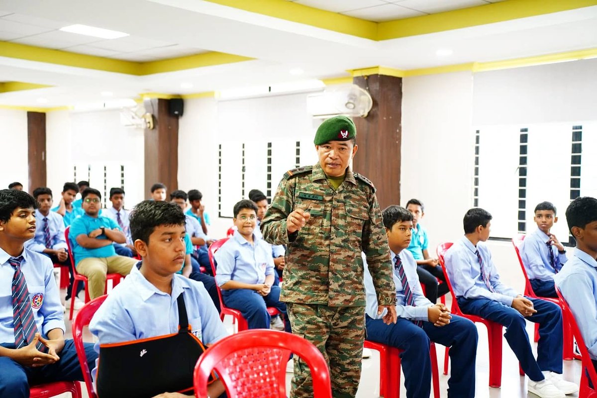 KTGlobalSchool's tweet photo. #KTGlobalSchool proudly inaugurated its NCC Army Wing under 1 Odisha R&amp;V Unit, marking a new chapter of discipline, leadership, and patriotism for our students. 🇮🇳

#NCCInauguration #KTGlobalSchool #ArmyWingNCC #1OdishaRVUnit #DisciplineAndDuty #FutureLeaders #cbseschool https://t.co/bQOL0xvApK