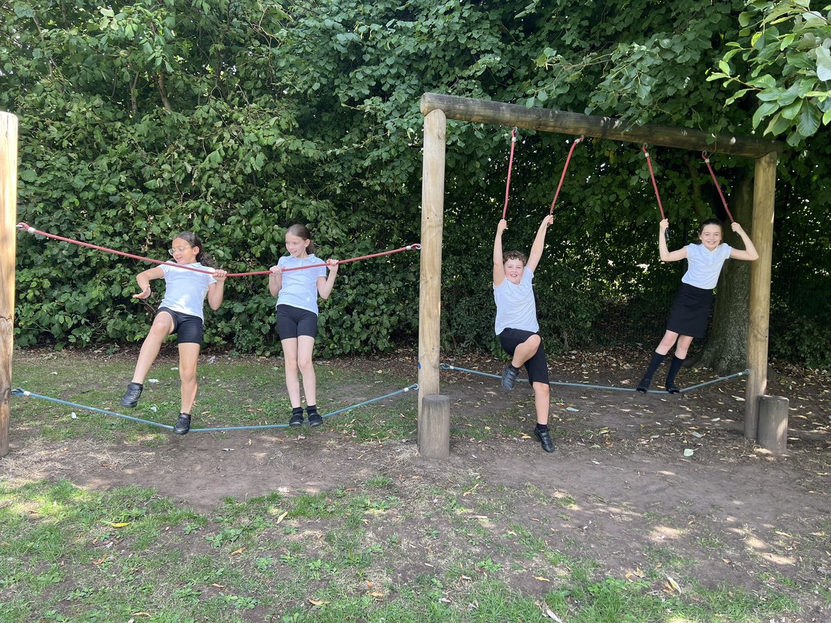 Y5Snicket's tweet image. One last play outside before they leave Year 5!🌟⚽️