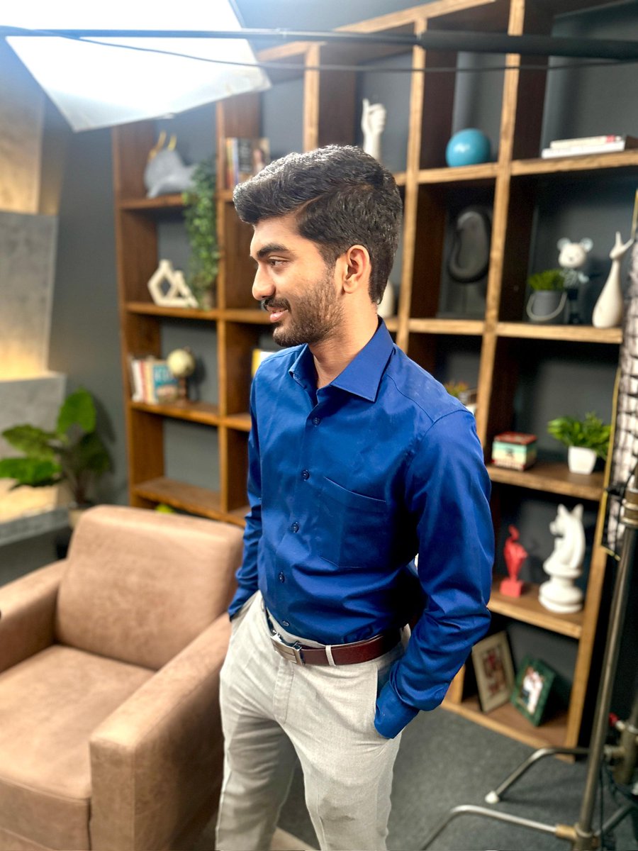 DGukesh's tweet image. Not feeling blue, just wearing it! 💙