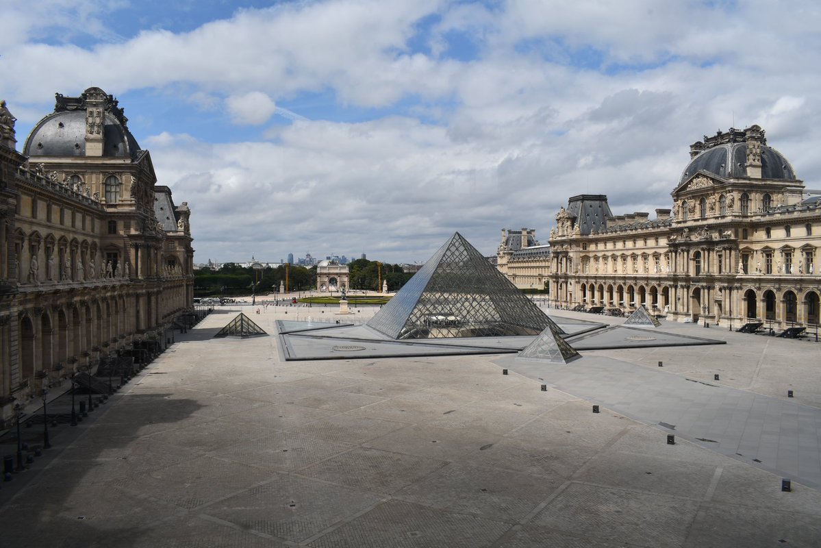 MuseeLouvre's tweet image. ⚠️ Dimanche 27 juillet : En raison du passage du Tour de France, les accès seront fortement perturbés. La Cour carrée sera fermée toute la journée. A partir de 12h30, l'accès au musée se fera par le Passage Richelieu et la galerie du Carrousel.
📍 Les accès au jardin des…