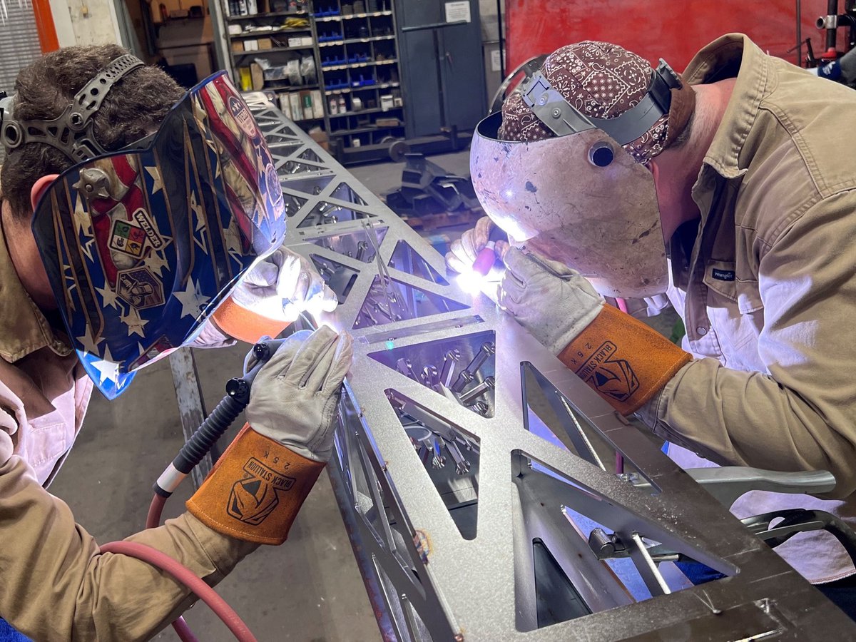 TNECD's tweet image. Master Machine is expanding in Hamilton County with a nearly $12 million investment, creating 44 new jobs and becoming the latest recipient of TNECD's Nuclear Energy Fund.
This homegrown company reinforces our state's leadership in advanced manufacturing and nuclear innovation.…