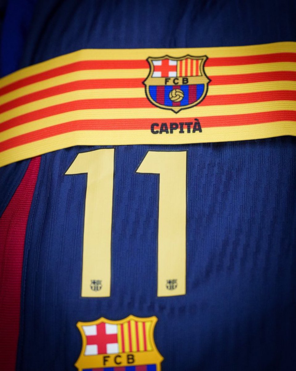 neysilini's tweet photo. #TerStegenOut #RaphinhaBalonDor #RaphinhaCaptain https://t.co/EE71vStIMD