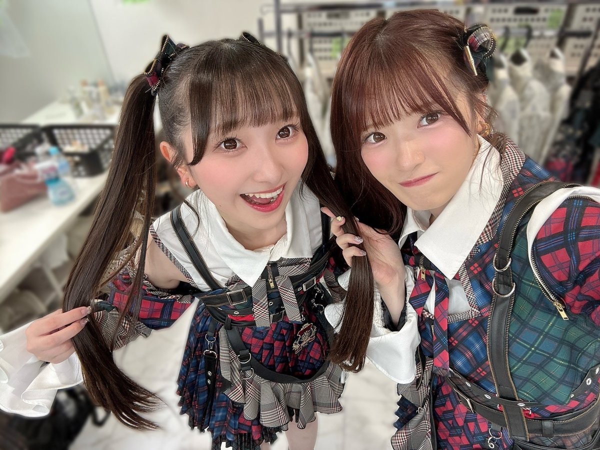 muto_orin's tweet image. #ここからだ公演
ありがとうございました！
今日はおんちゃんとお揃いヘアしたよ💋🪄
そららのツインテールバイクぶんぶんも
曲中にしちゃいました！ぜひみてね〜👧🏻🏍️💗