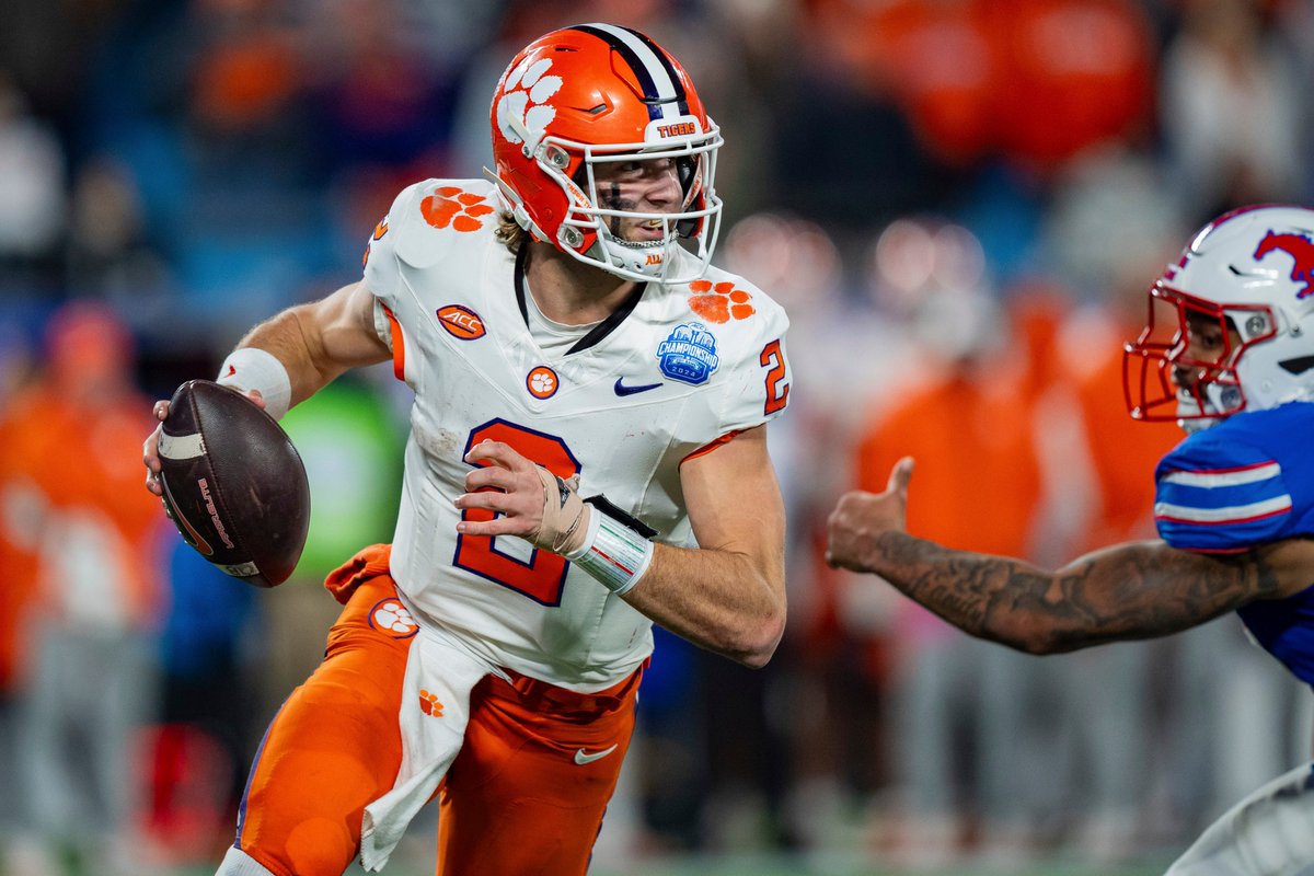 cavalierinsider's tweet image. Clemson's Cade Klubnik, Georgia Tech's Haynes King and #SMU's Kevin Jennings headline a deep, talented group of quarterbacks in the #ACC as the 2025 football season approaches. tinyurl.com/mrybwmsp