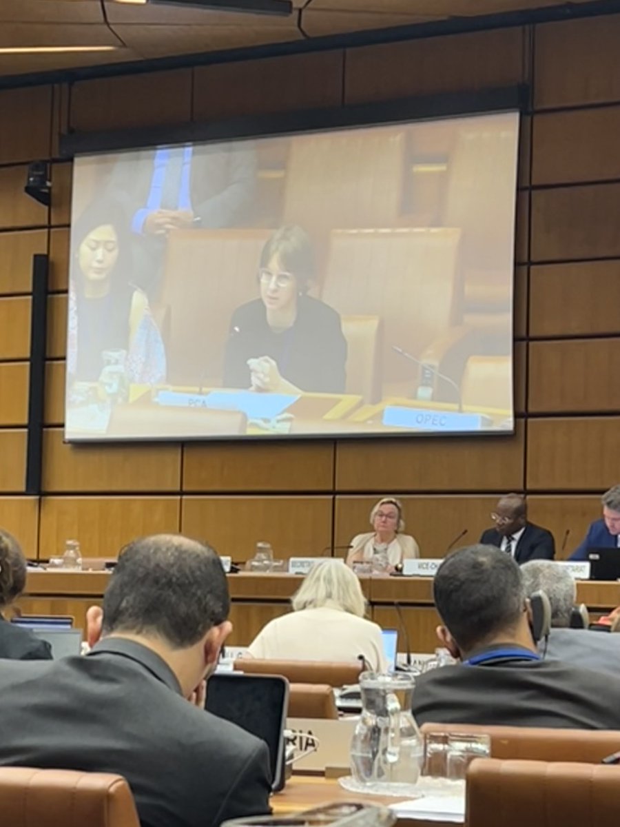 PCA_CPA's tweet image. 🔹 #PCA News | #PCA Delegation at 58th Commission Session of #UNCITRAL 🇺🇳🔹
🏛️ #PCA Senior Legal Counsel Evgeniya Goriatcheva, Senior Legal Counsel Julian Bordaçahar, and Assistant Legal Counsel Stefan Schäferling represented the #PCA at the 58th Session of the Commission held…