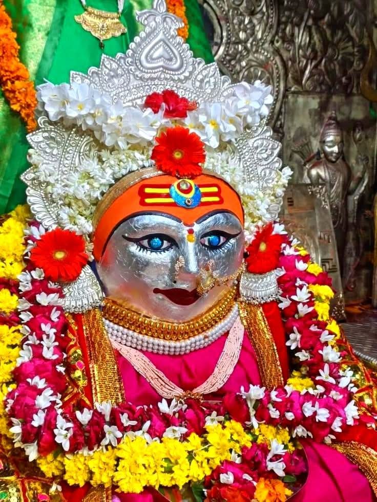 उज्जैन से शक्तिपीठ माता हरसिद्धि जी के दिव्य अलौकिक दर्शन ⚛️

जय मां हरसिद्धि 🙏🚩