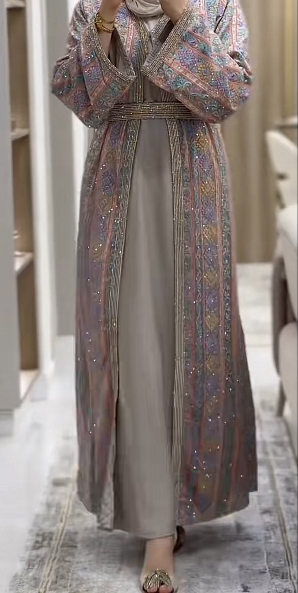 - غارقون في نعمه، مُحاطون بلُطفه، مقبولين بستره، معافون بفضله، رَبَّنَا لَكَ الحَمدُ حتّى تَرضىٰ."
#مساكم_دعوات_مستجابه 
#مساء_الخير_والسعاده