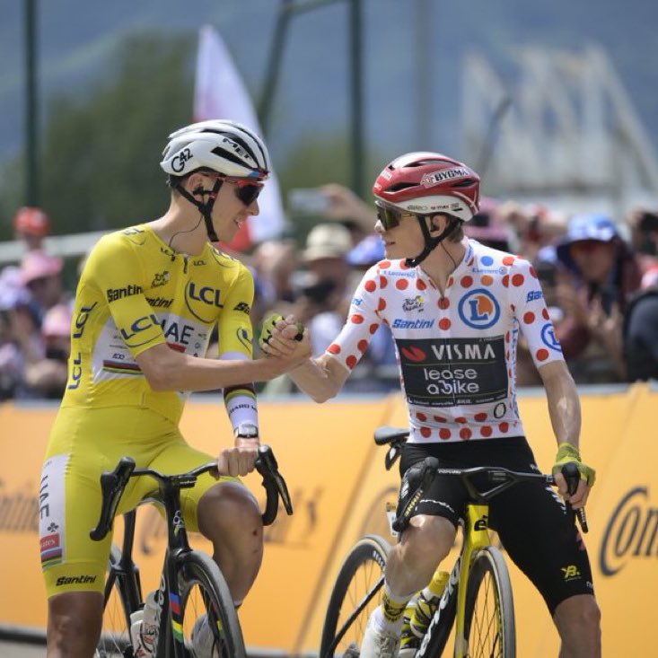 La última batalla hoy 💛 

94km furiosos… #TDF2025