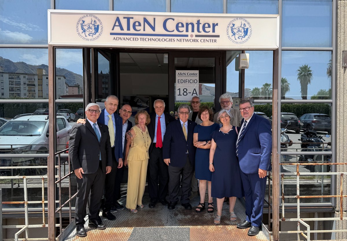 ATeNCenter's tweet photo. Nasce il nuovo progetto congiunto tra l’Università degli Studi di Palermo e Assorafi Confcommercio Palermo.
L’accordo apre una collaborazione tra la filiera orafa e le tecnologie avanzate di cui l’ateneo e l’ATeN Center dispongono.

📷 Per maggiori info:
https://t.co/EaKeMwf1uP https://t.co/Uo1xe1e35V