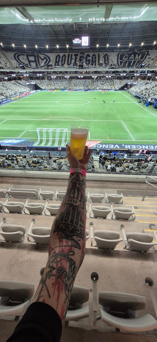 General_Senra's tweet photo. Ser atleticano é bom demais! #Galo https://t.co/IpuYdWpdBO