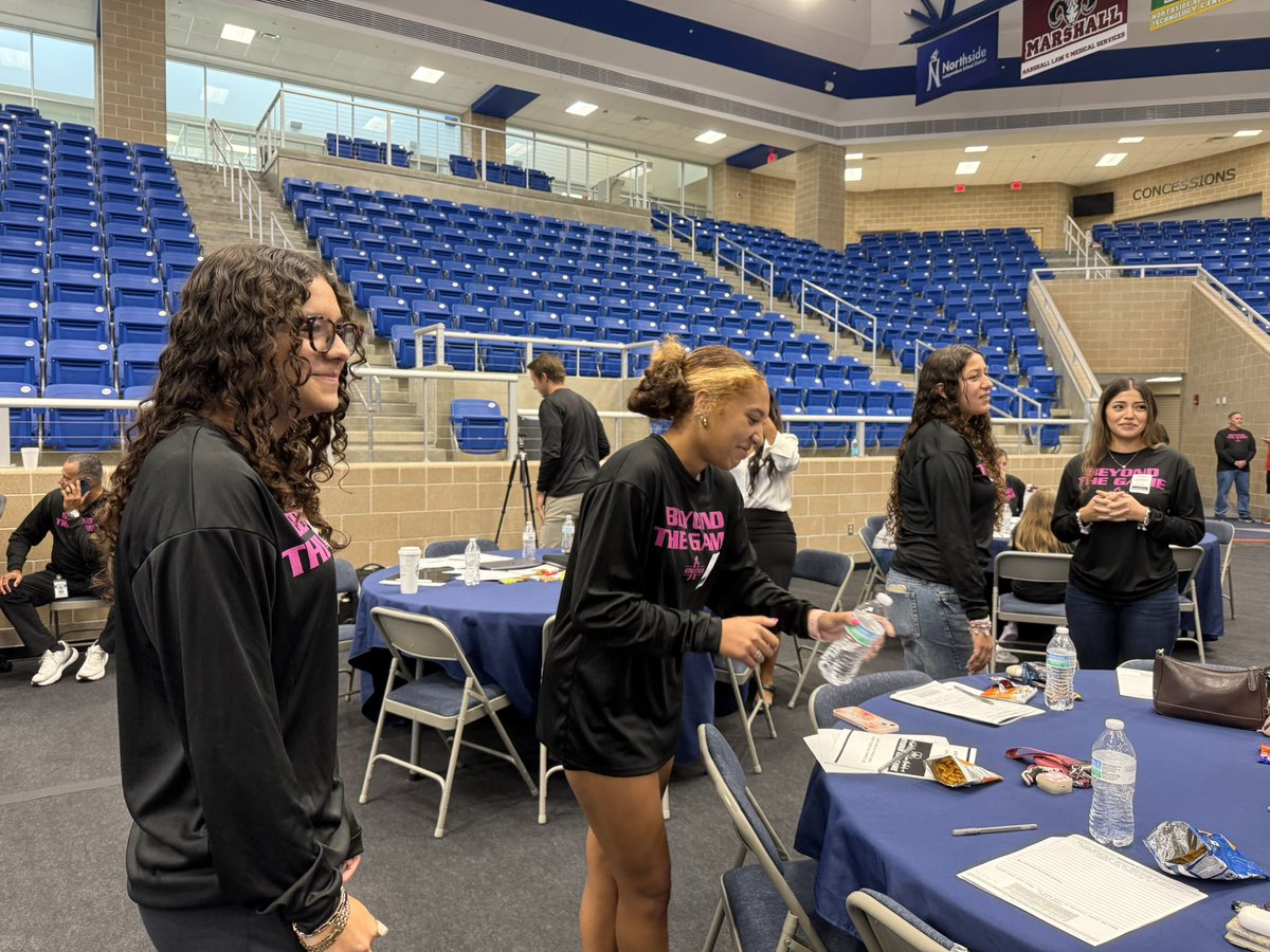 selgar07's tweet image. Brennan athletes sharpening their leadership skills at the NISD leadership summit. #BrennanAthletics
@NISD_Athletics @BballBrennan @BrennanBearsVB @BFNDFball @Brennan_BBall @BrennanTrack @Brennan_Bsb @BrennanSoccer @NISDLadyBearSoc