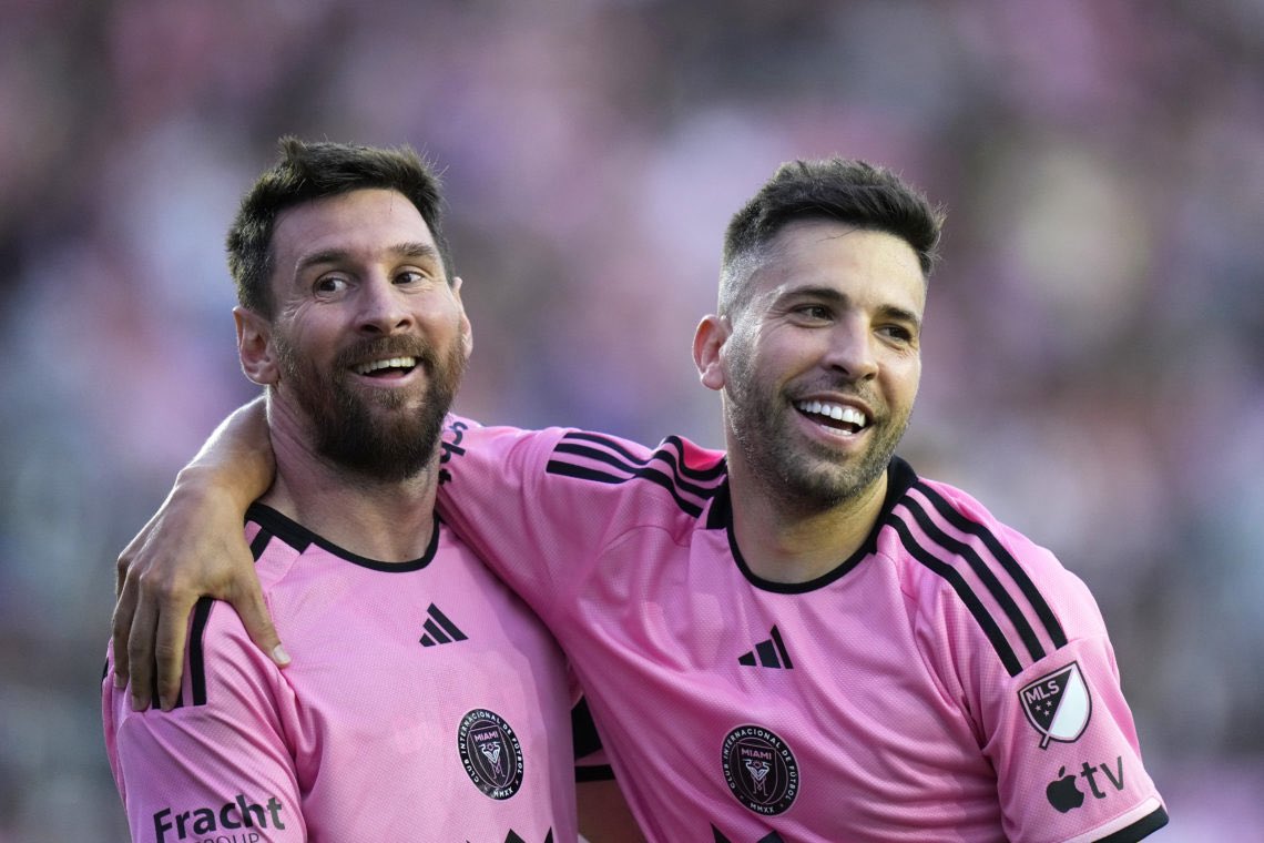 alonso_inca's tweet image. 🚨Messi and Alba didn’t train all week due to muscle fatigue after the heavy stretch of games they’ve played. They’re rejoining the team today. A decision will be made on whether Alba will feature against Cincinnati.
So far, there’s been no word from #MLS about any potential…