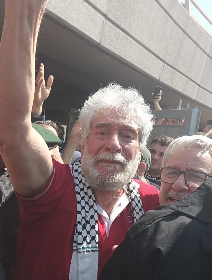 taherrashidi7's tweet image. من رواية القائد الشهيد يحيى السنوار...
والأصيل البطل جورج إبراهيم عبدالله.