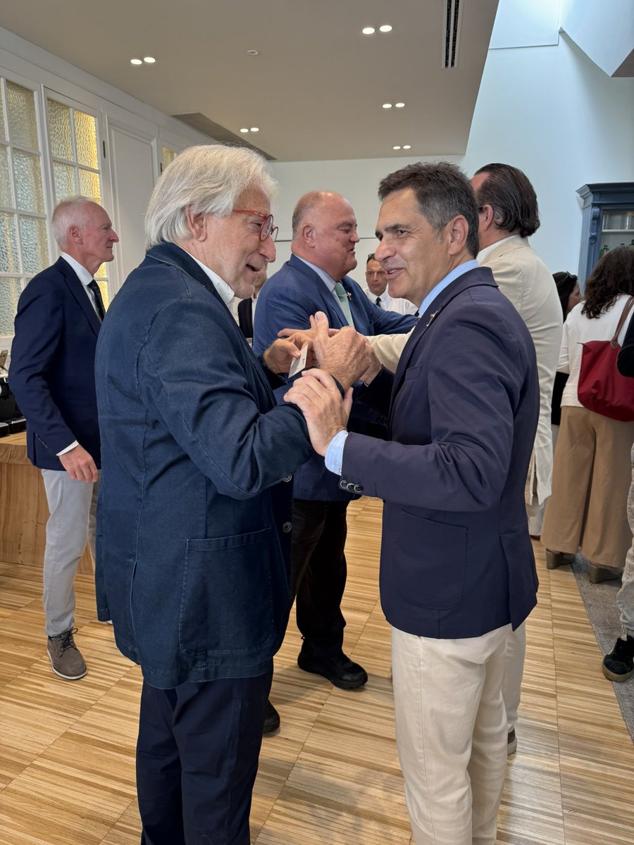 El president de Foment present a <a href="/Camiral_/">CAMIRAL</a> a la presentació de la <a href="/rydercup/">Ryder Cup</a> 2031, una fita de país que avui comença a caminar.