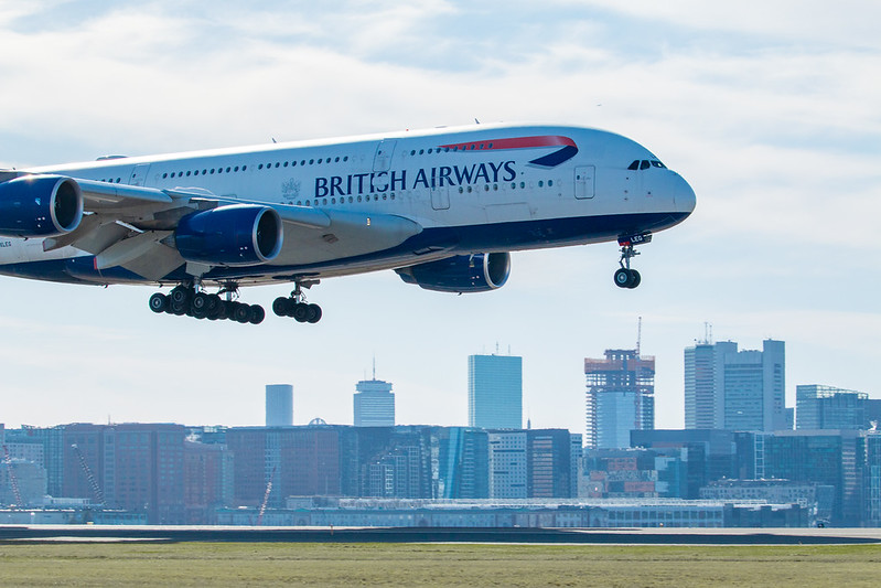 BostonLogan's tweet image. Now arriving: weekend fun 😎 #FridayFlyday