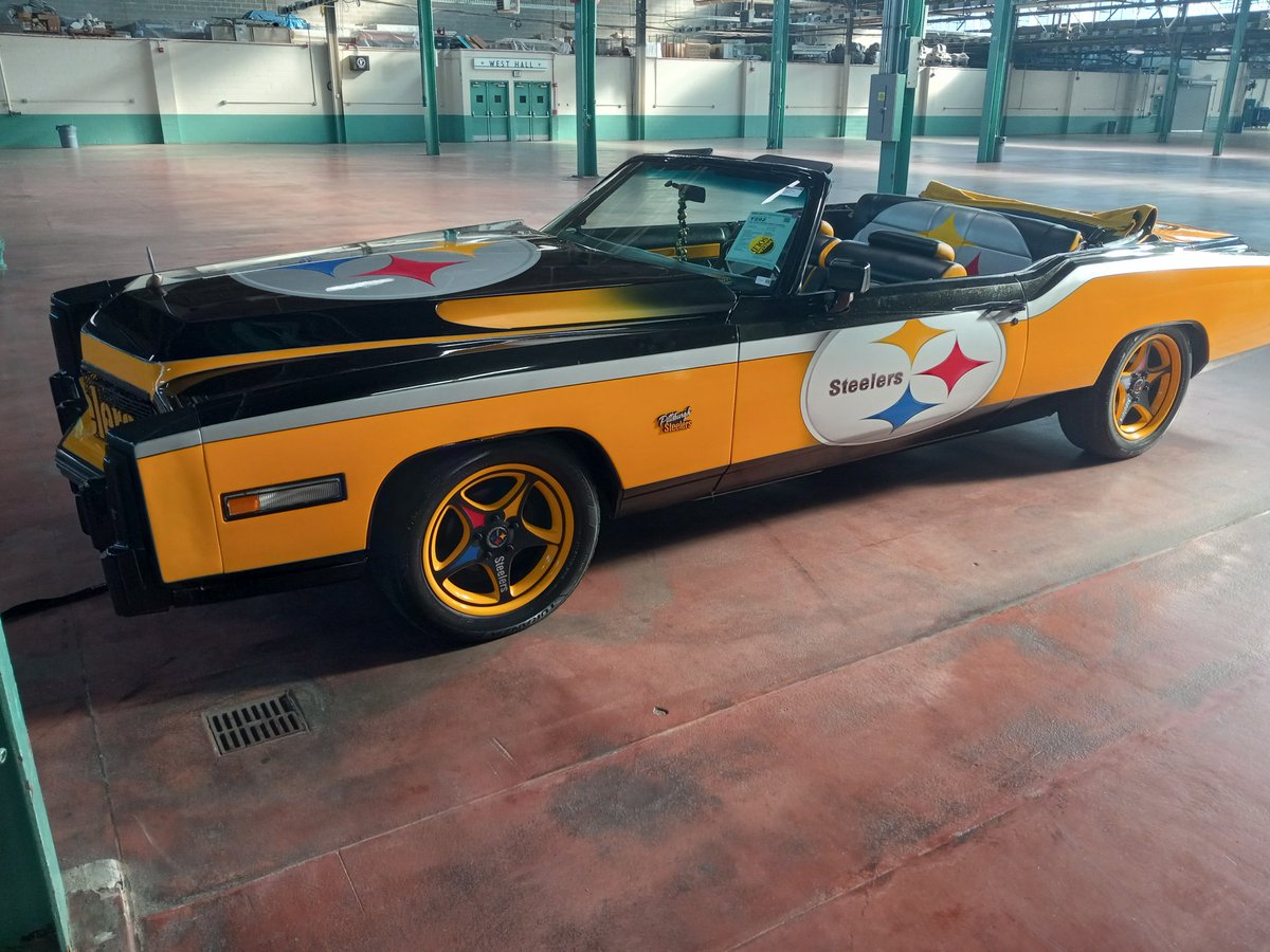 bakesdavid13's tweet photo. @UrinatingTree the ultimate Yinzermobile. https://t.co/eIQPFzmdjx