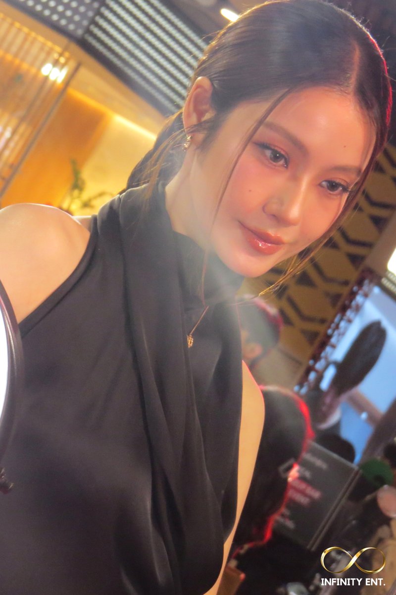 infinityent898's tweet image. น้ำตาล - ฟิล์ม เปิด POP UP EVENT คุชชั่น เนื้อซอฟต์แมท Infallible Pro-Cover Cushion ปกปิด ติดทน ยาวนาน งาน ผิวระดับโปร!
NAMTANFILM L'Oreal Paris #LOrealParisCushionXNamtanFilm
#NamtanFilm #น้ำตาลฟิล์ม
#LOrealParisTH #LOrealMakeupTH #LOrealProCoverCushion
#Makeup