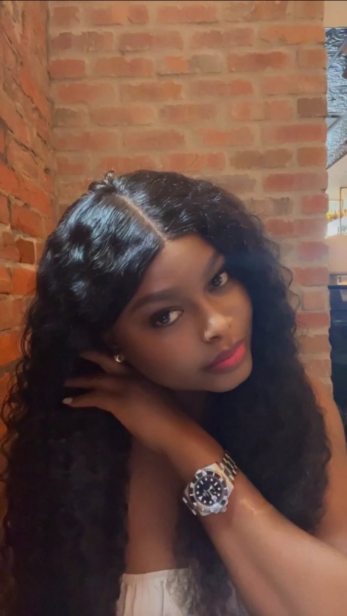 ClassicQueenTee's tweet photo. https://t.co/FTrNxdOSTG