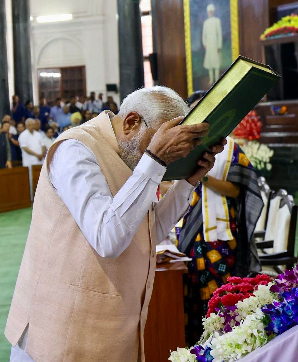 PraphullaChan14's tweet photo. सेवाकाल के 4,078 दिन…
राष्ट्र सेवा को समर्पित। https://t.co/z4NvvnLmsP