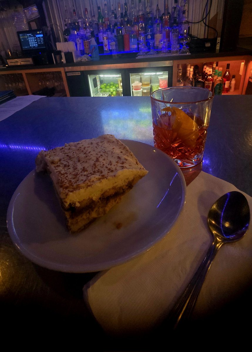 probably_ayla's tweet image. drank 4 negronis on an empty stomach in honor of Bourdain