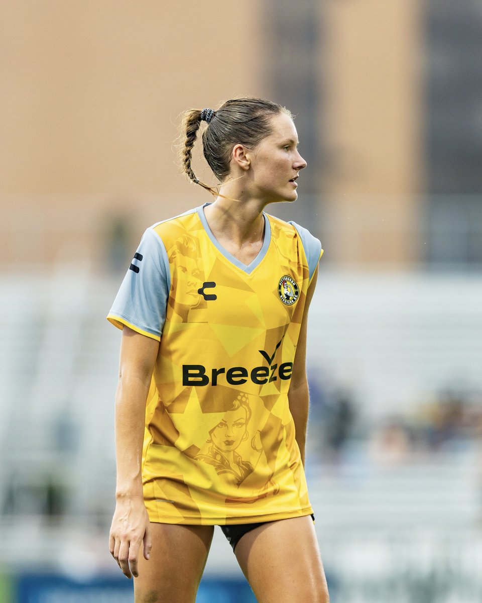 RivetersSC's tweet image. Time to tell us! 🤩
 
Which field kit was your favorite this season?🔥
 
#RivetersRise