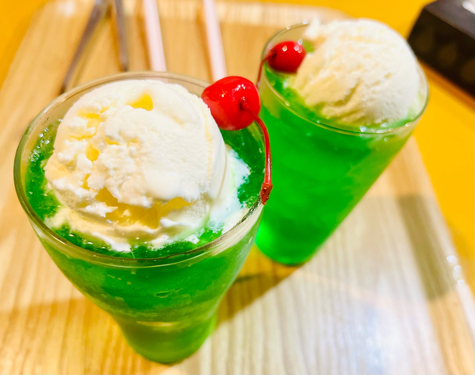 MOGWORK'S ディクター　ソフビ　メロンクリームソーダ　デザフェス【未開封 ウイルスイーツ クリームソーダ＆メロンソーダ｜Yahoo!フリマ