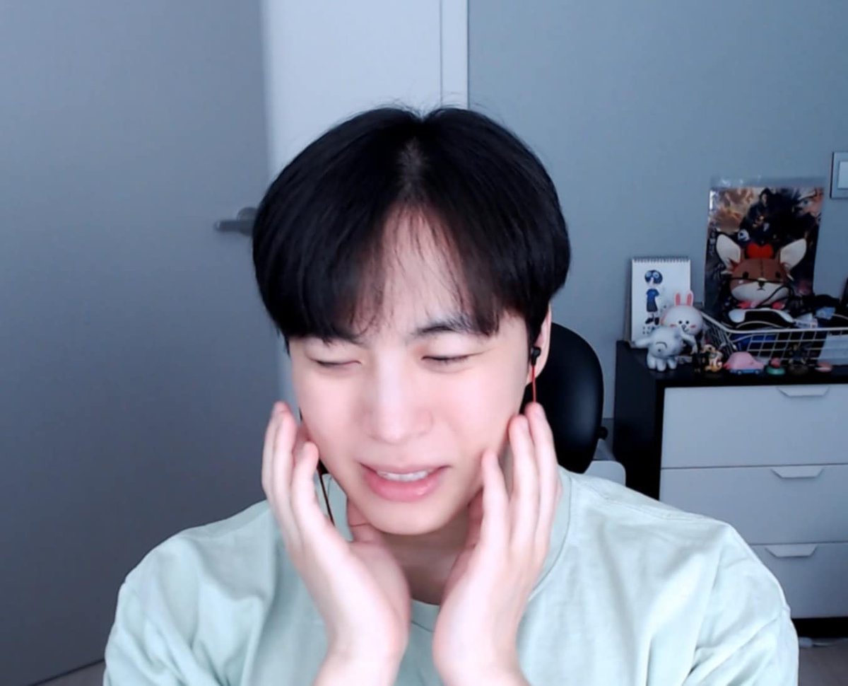 abriel08's tweet image. CUTIE BEANIE🫠🫠🫠