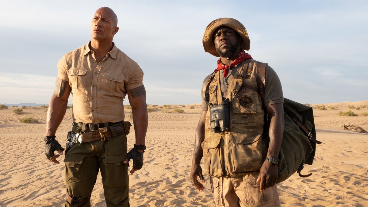 4Viewers's tweet image. Dissatisfied with his life, Spencer decides to return to Jumanji.  When his friends realise what he&apos;s done, they race to the rescue, but this time with Grandpa Eddie and his ex-business partner Milo in tow. #Jumanji #TheNextLevel comes to @E4Tweets tonight at 6.45pm