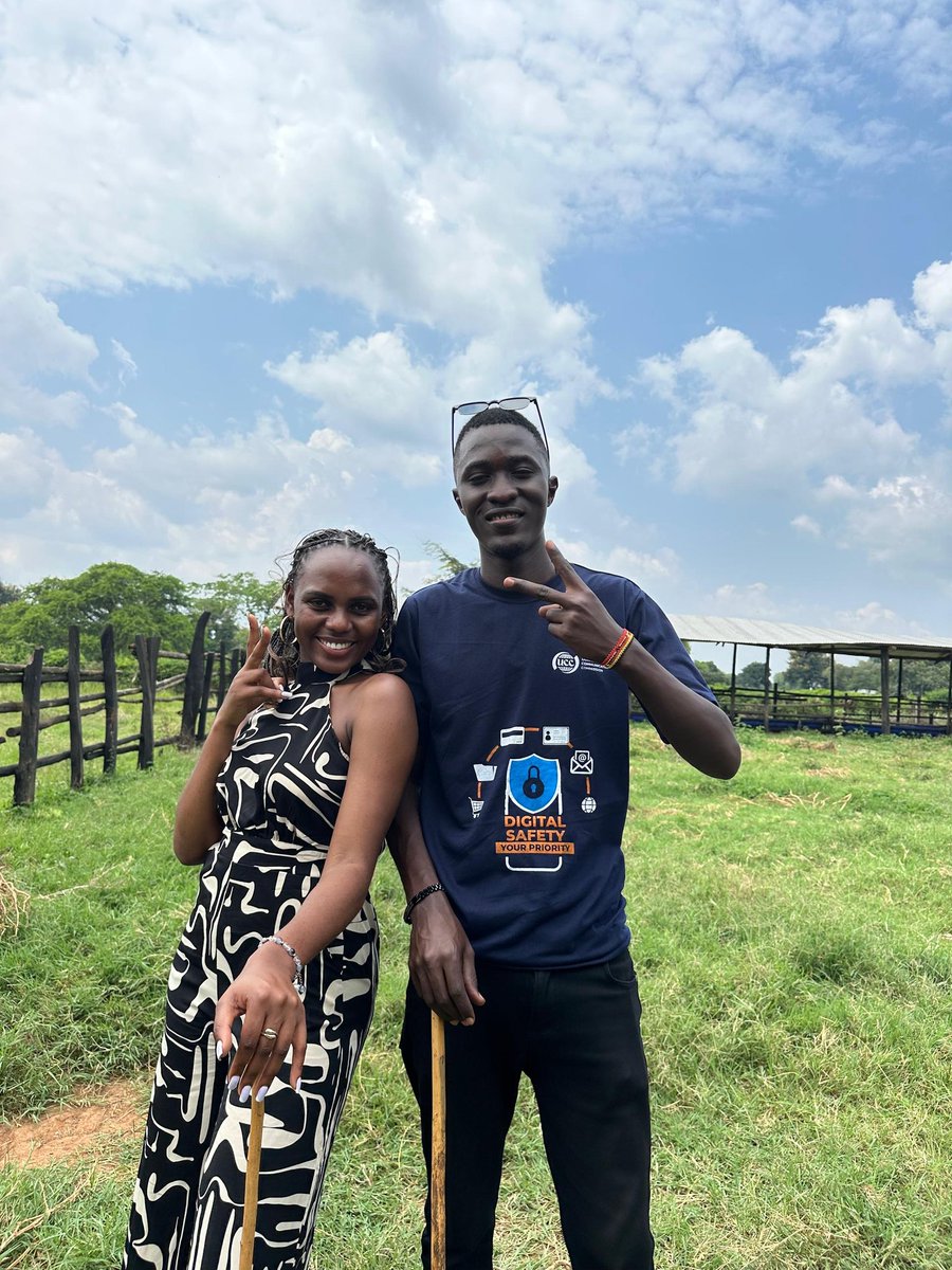 DerrickMutebi54's tweet image. Nyowe Namuto wangye @IamCarolPrimah twariisa ente aha Butiiti Ranch
#GoldenPosts
