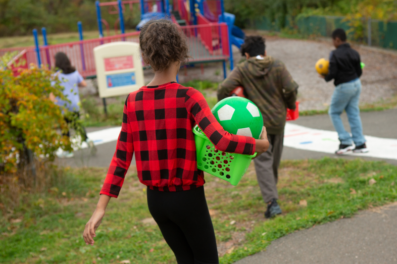 📢 Editor’s Choice!
How did COVID-19 affect #afterschool programs?
📈 #Family involvement rose, but early #adolescents faced more challenges.
💡Insights from a 21st CCLC ASP comparison
Read more: tinyurl.com/22el8mpb
#YouthPrograms #COVID19 #EducationResearch #EditorsChoice