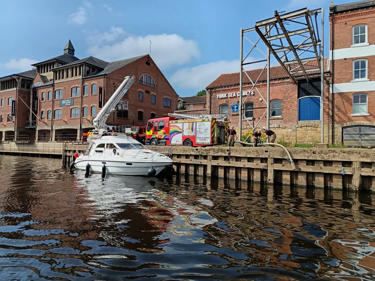 NatAssocBoatOwners (@nabo_official) on Twitter photo We were lucky enough to cruise past <a href="/NorthYorksFire/">North Yorkshire Fire & Rescue Service</a> <a href="/RNLI/">RNLI</a> & <a href="/yorkrescueboat/">York Rescue Boat</a> as they got organised for the Float to Live event in York this morning. It's a gorgeous day out there folks but pls stay safe. #boating #boatlife #WorldDrowningPreventionDay We were lucky enough to cruise past <a href="/NorthYorksFire/">North Yorkshire Fire & Rescue Service</a> <a href="/RNLI/">RNLI</a> & <a href="/yorkrescueboat/">York Rescue Boat</a> as they got organised for the Float to Live event in York this morning. It's a gorgeous day out there folks but pls stay safe. #boating #boatlife #WorldDrowningPreventionDay